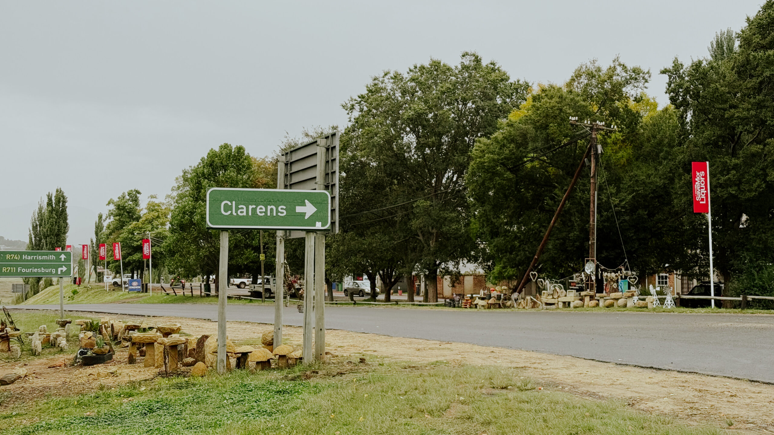 signpost showing Clarens